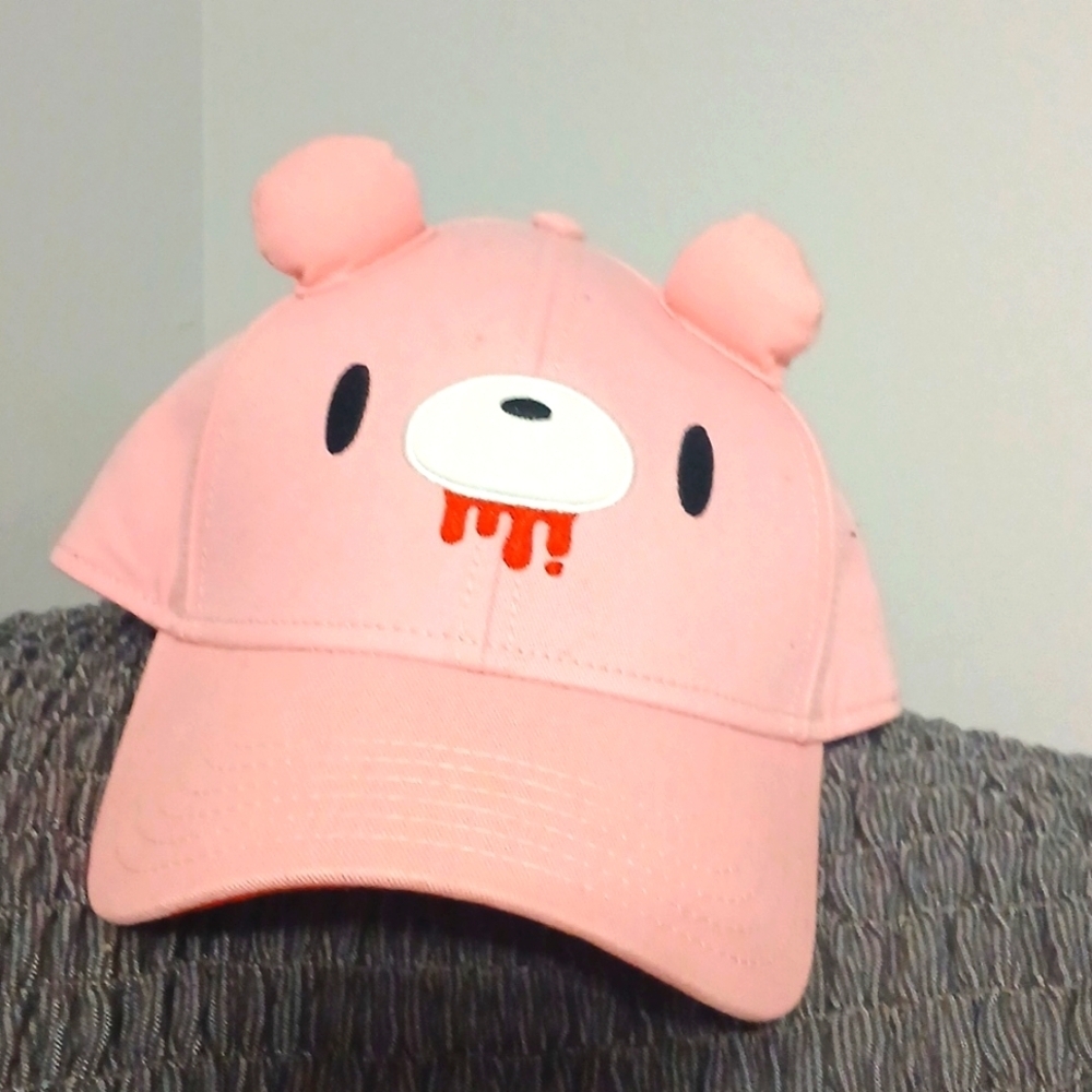 Gloomy 3d pink bear hat, one size, pre-owned,  excellent conditions.
